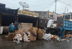 DLH Lebong Catat Selama Libur Lebaran Angkut Sampah 20 Ton Perhari