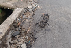 Kerusakan Jalan GOR-Saweak Salok Lebong yang Baru 6 Bulan Selesai Dibangun, Dipicu Karena Cuaca  