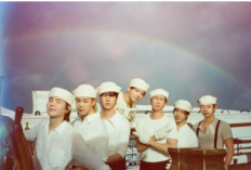 V BTS Luncurkan Remix dari Lagu Swim Versi Lengkap